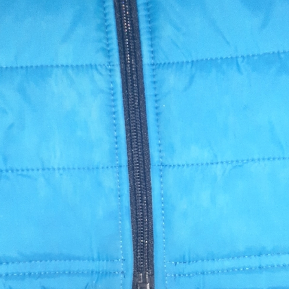 Under Armour Black and Blue Quilted Jacket Boys Size 7 - Picture 12 of 13